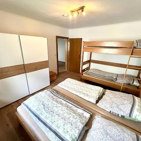 Appartamento Mit Parkplatz & Viel Platz Mallersdorf-Pfaffenberg